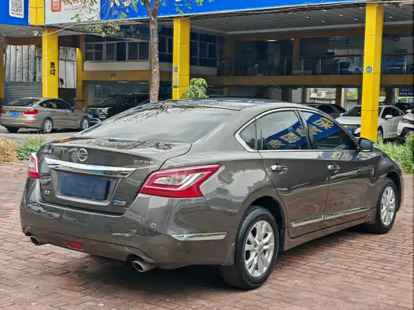 Nissan Teana 2013