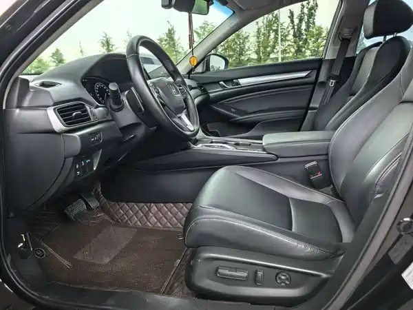 Honda Accord 2023