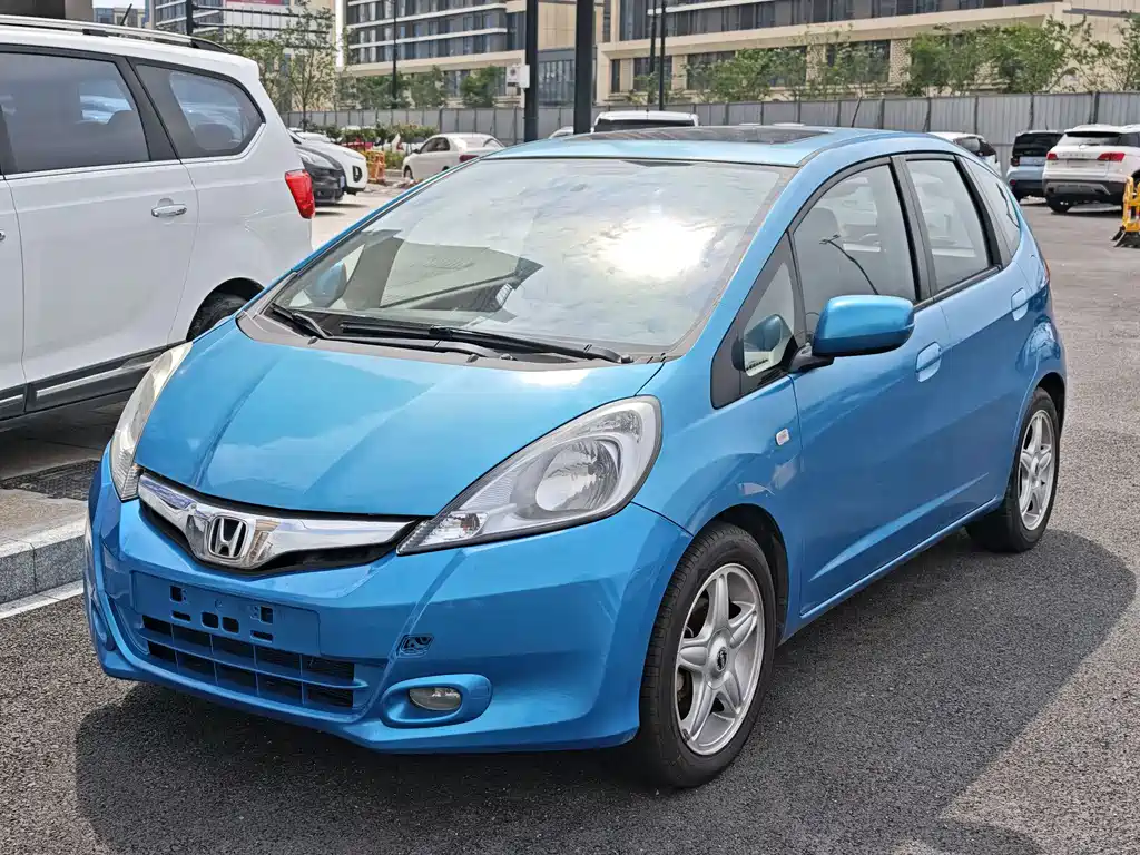 Honda Fit 2013 — фото 1
