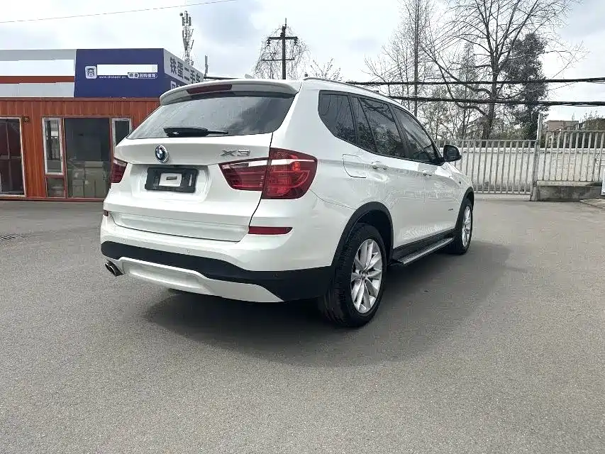 BMW X3 2015 — фото 9