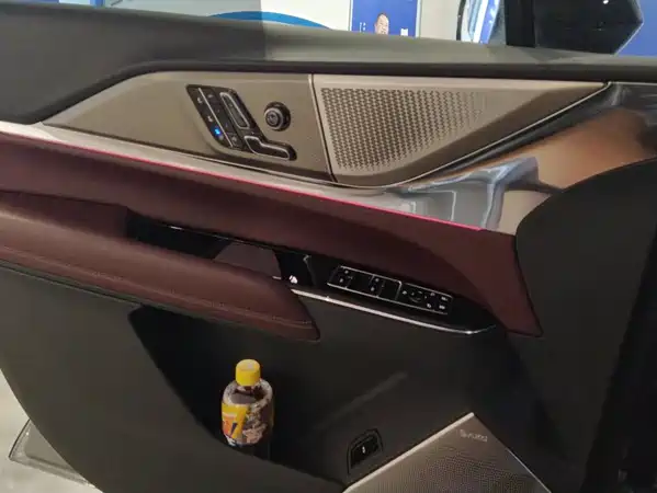 Cadillac XT5 2025