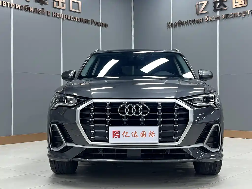 Audi Q3 2023 — фото 2