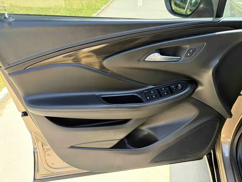 Buick Envision Plus 2019 — фото 3