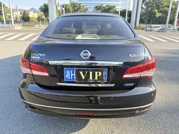 Nissan Sylphy 2012