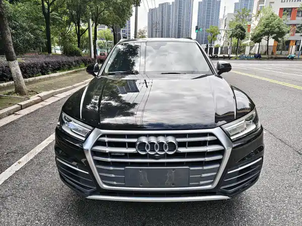 Audi Q5L 2018