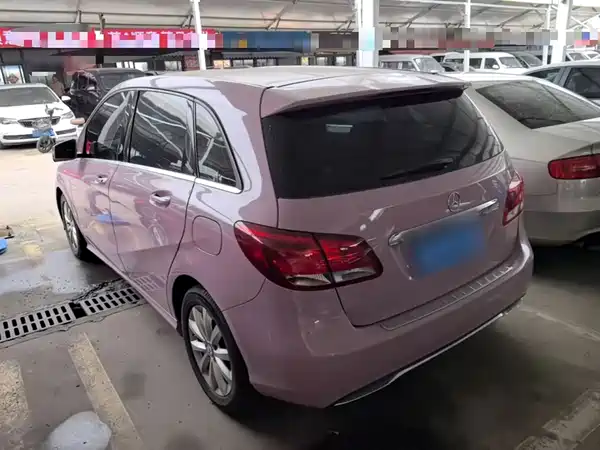 Mercedes-Benz B-Class 2017