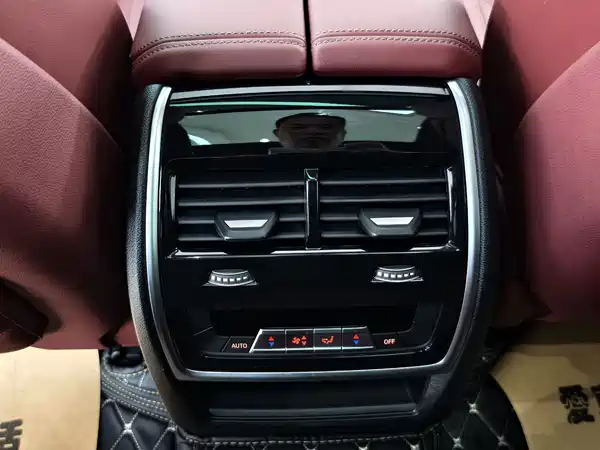 BMW X5 2024