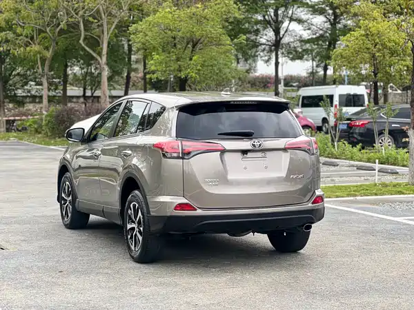 Toyota RAV4 2019