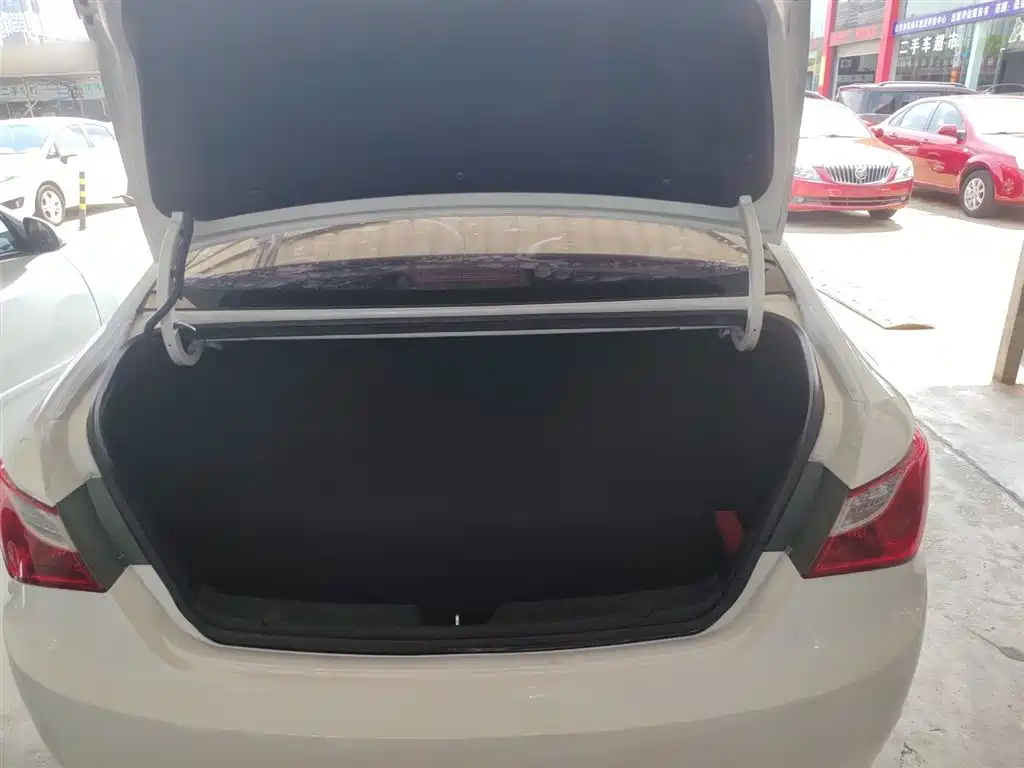 Hyundai Sonata 2016 — фото 19