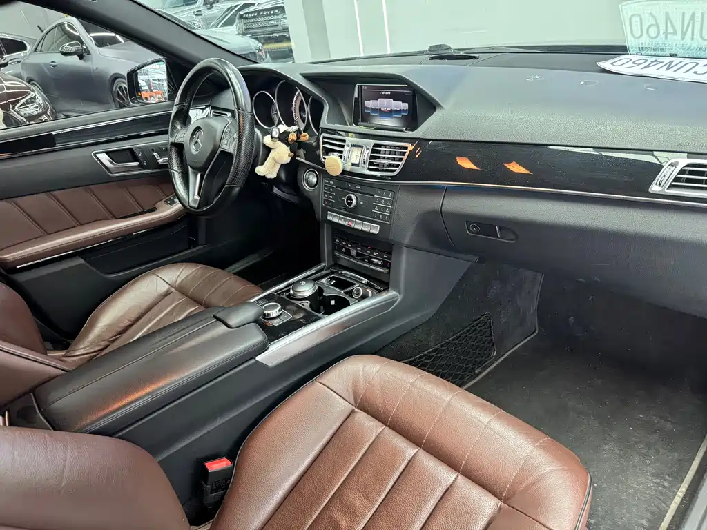 Mercedes-Benz E-Class 2015 — фото 18