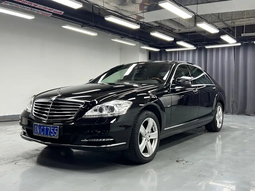 Mercedes-Benz S-Class 2011 — фото 1
