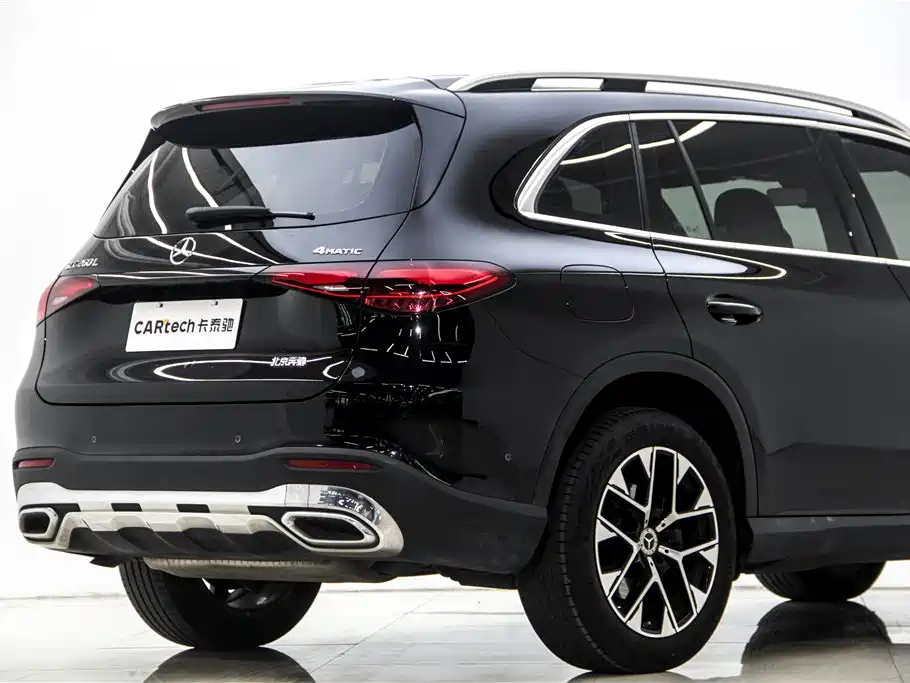 Mercedes-Benz GLC 2023