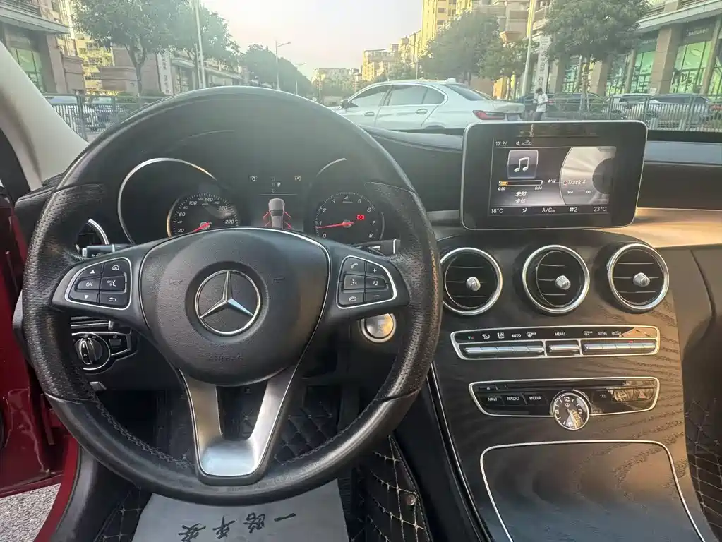 Mercedes-Benz C-Class 2018 — фото 12