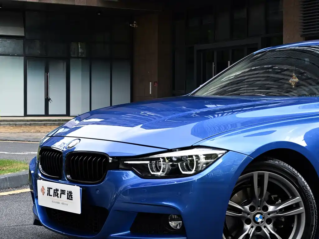 BMW 3 Series 2019 — фото 9