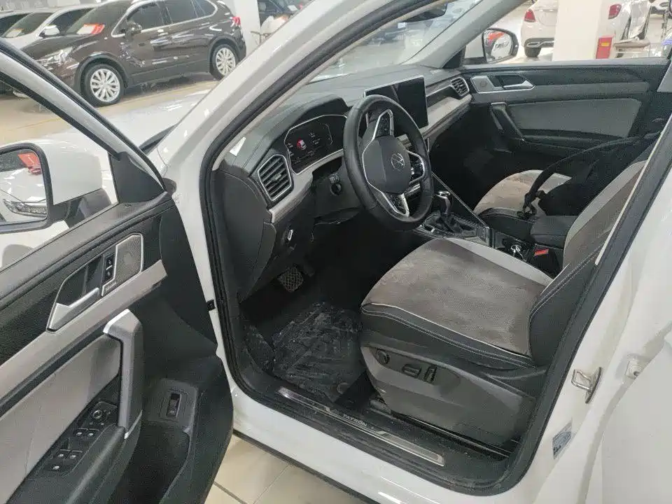 Volkswagen Tayron 2023