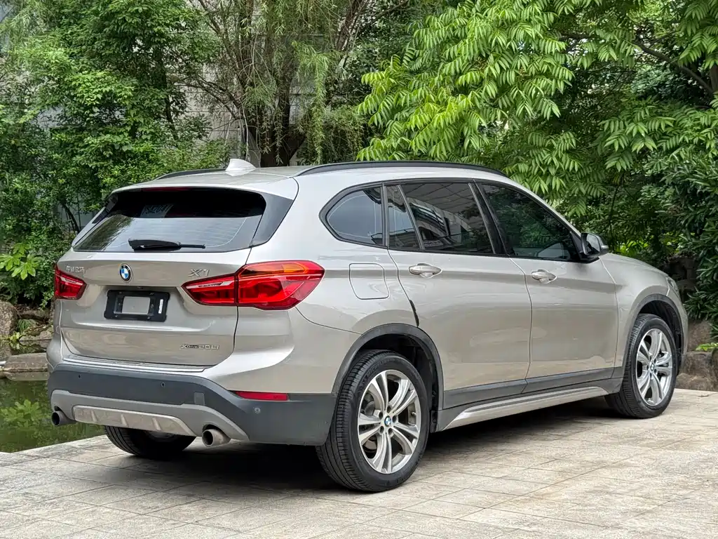 BMW X1 2018 — фото 5