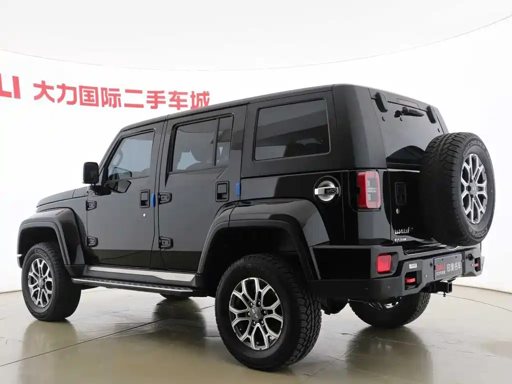 Beijing Off-Road BJ40 2023 — фото 15
