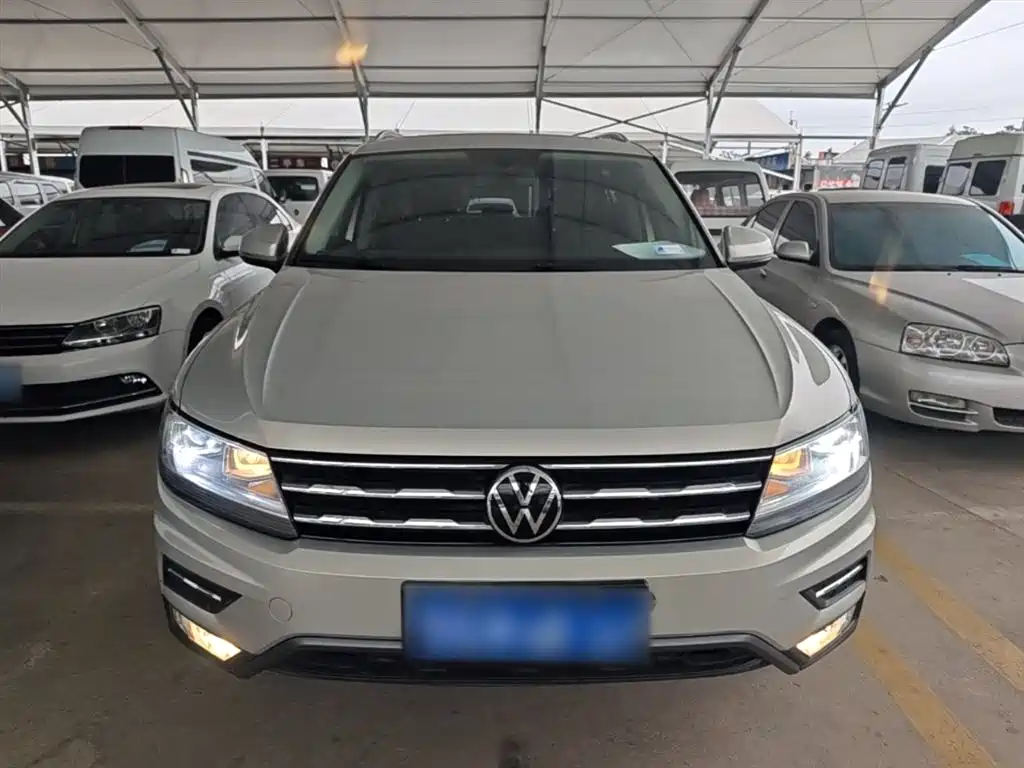 Volkswagen Tiguan L 2021 — фото 3