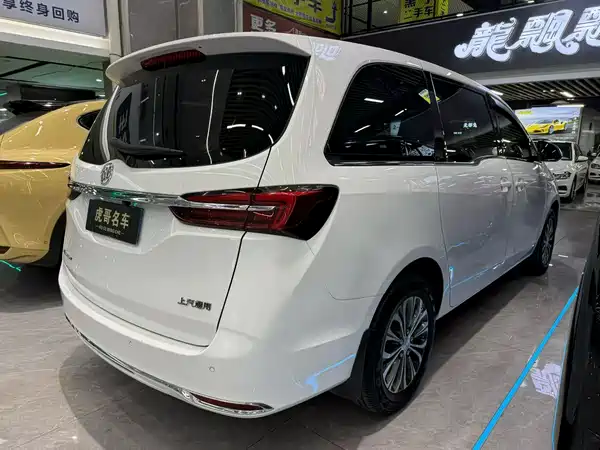 Buick GL8 2022