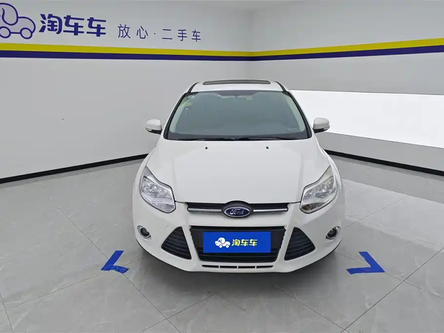 Ford Focus 2015 — фото 2