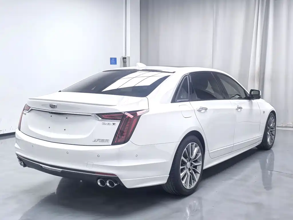 Cadillac CT6 2019 — фото 10