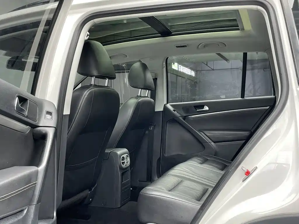 Volkswagen Tiguan 2016 — фото 13