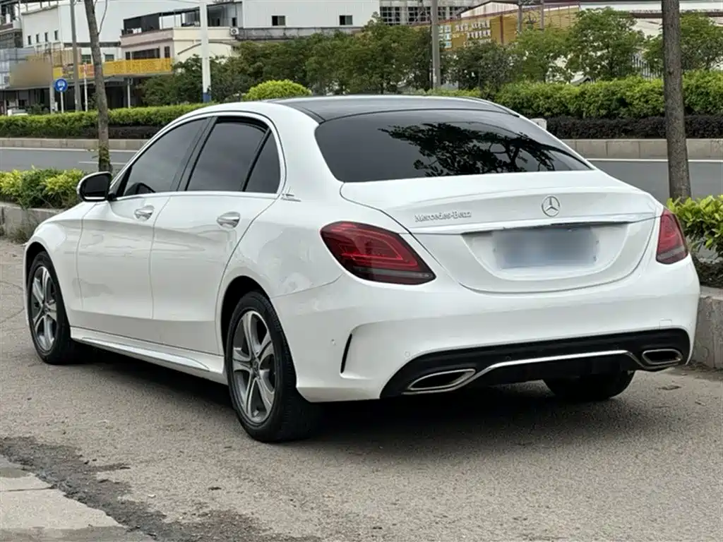 Mercedes-Benz C-Class 2019 — фото 4