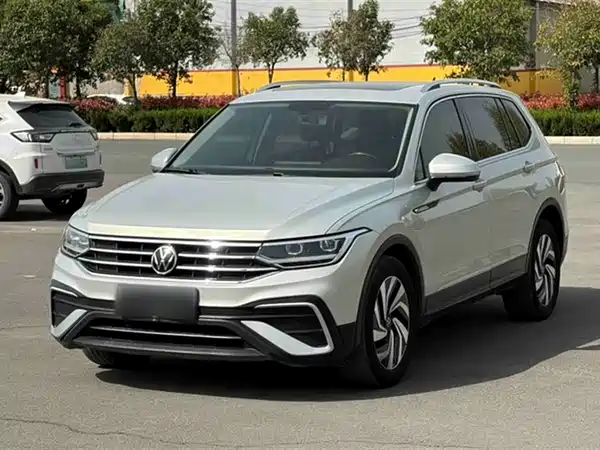 Volkswagen Tiguan L 2022