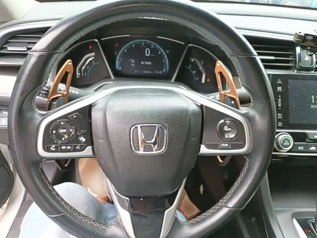 Honda Civic 2021 — фото 11