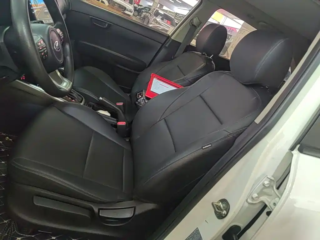 Kia KX3 2017 — фото 15