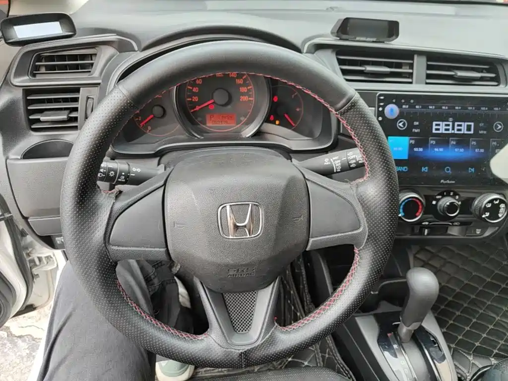Honda Fit 2019 — фото 11