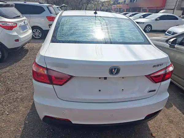 Changan Yuexiang V7 2016