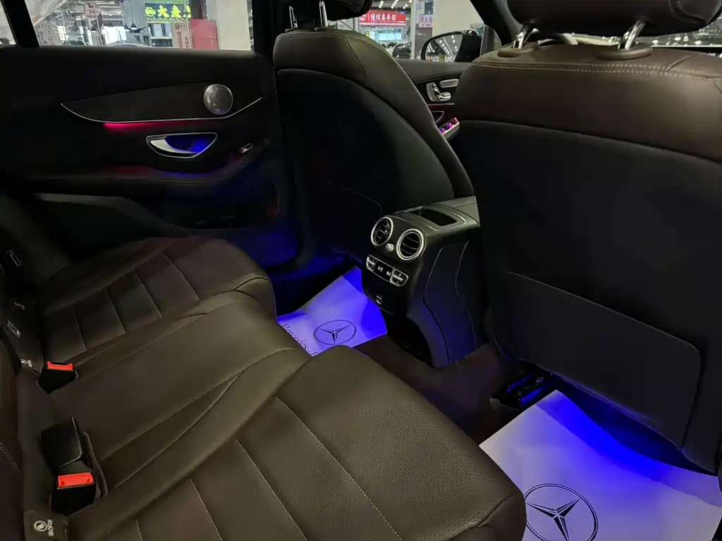 Mercedes-Benz GLC 2019 — фото 15