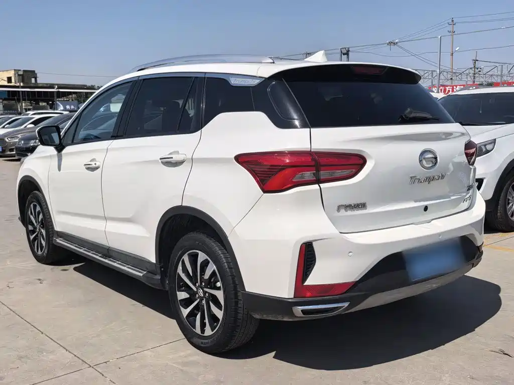 GAC Trumpchi GS4 2019 — фото 5