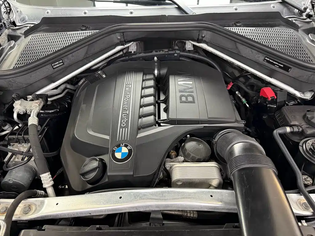BMW X6 2013 — фото 31