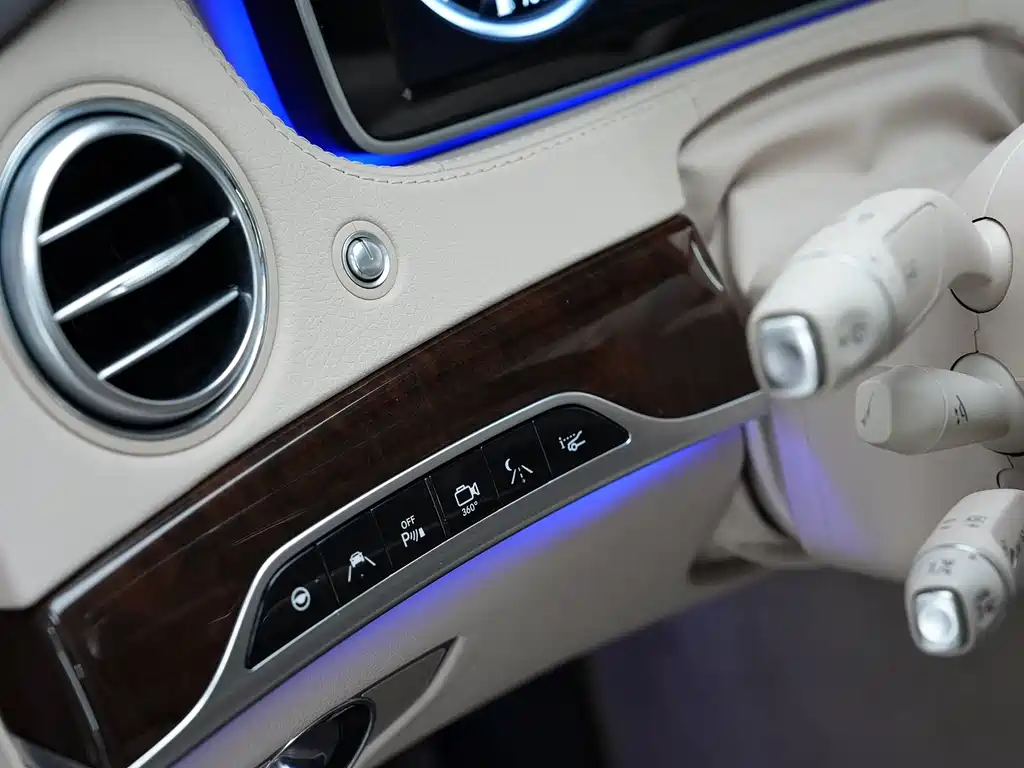 Mercedes-Benz Maybach S-Class 2017 — фото 26
