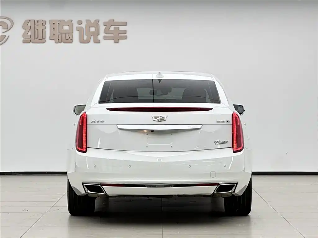 Cadillac XTS 2017 — фото 4