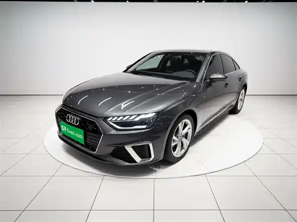 Audi A4L 2020