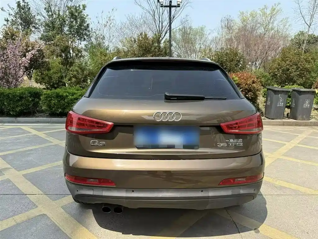 Audi Q3 2017 — фото 11