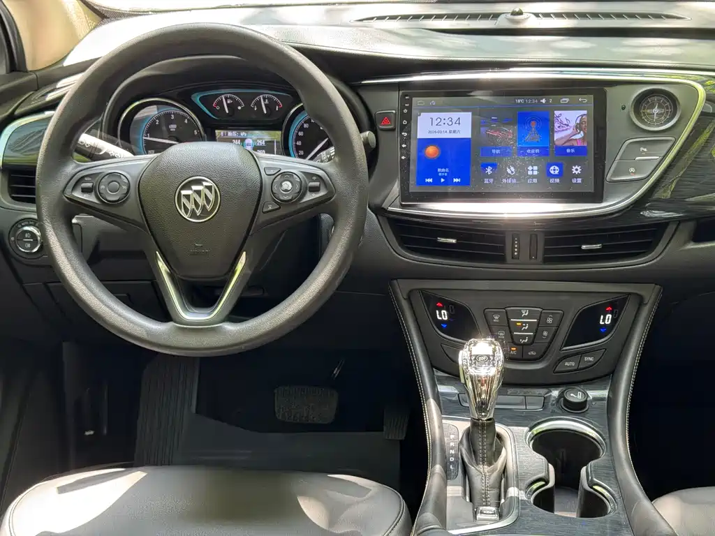 Buick Envision Plus 2017 — фото 18