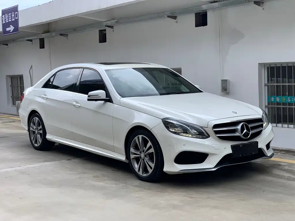 Mercedes-Benz E-Class 2016 — фото 3