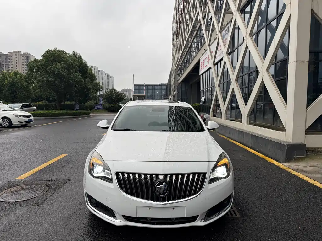 Buick Regal 2015 — фото 2