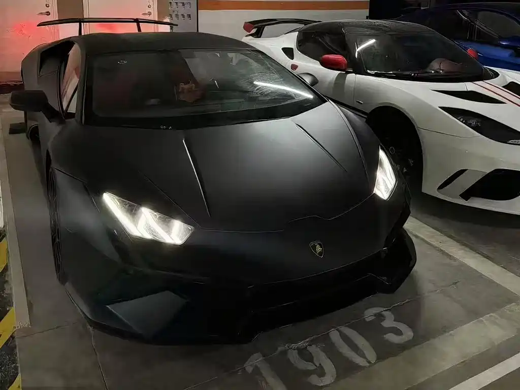 Lamborghini Huracán 2020