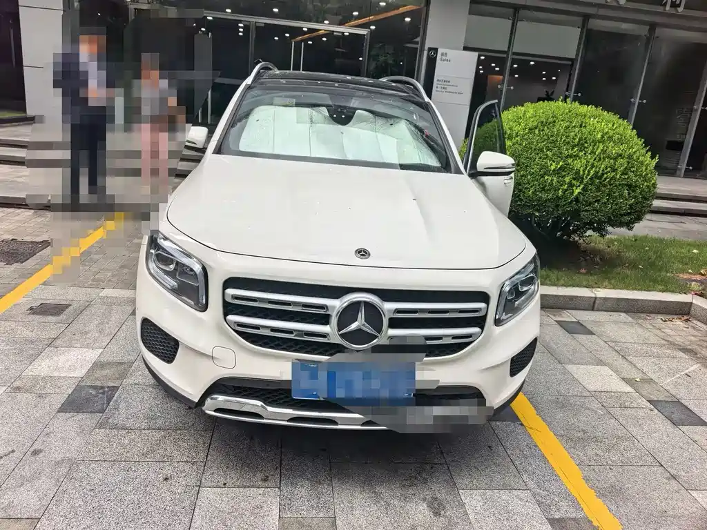 Mercedes-Benz GLB 2020