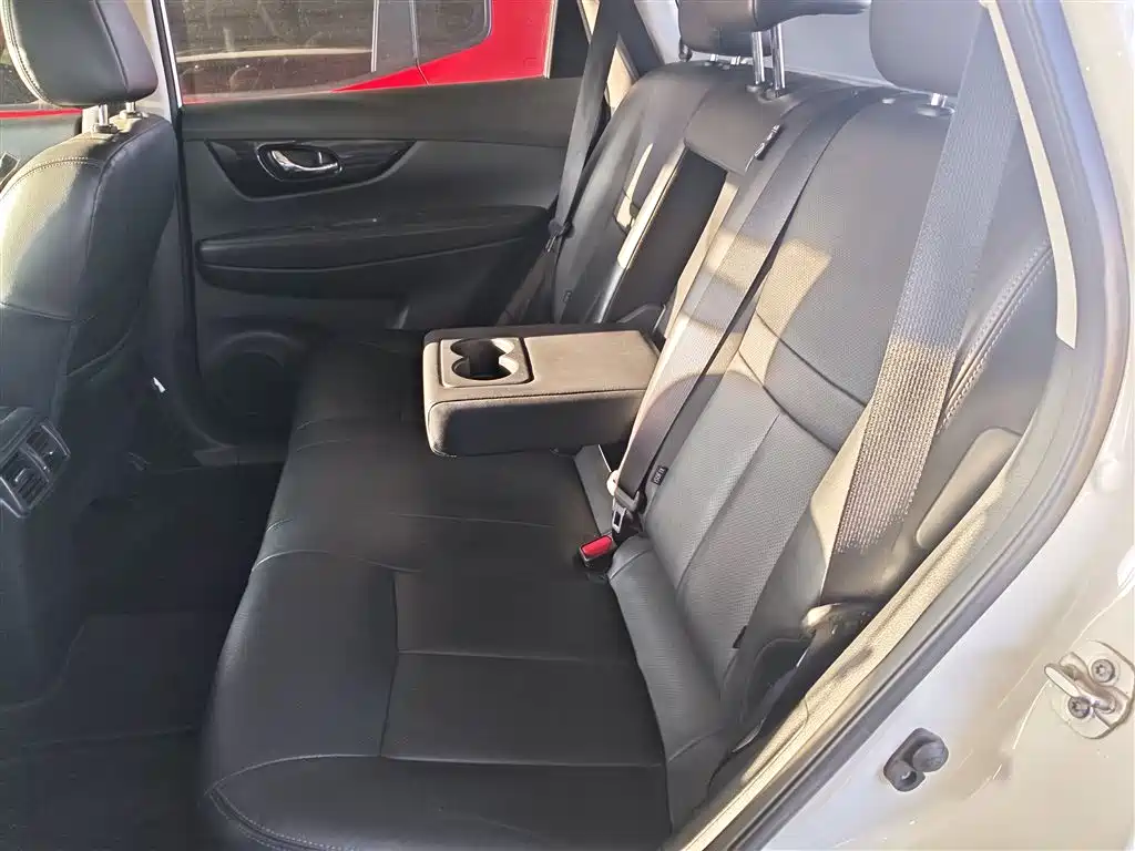 Nissan X-Trail 2019 — фото 13