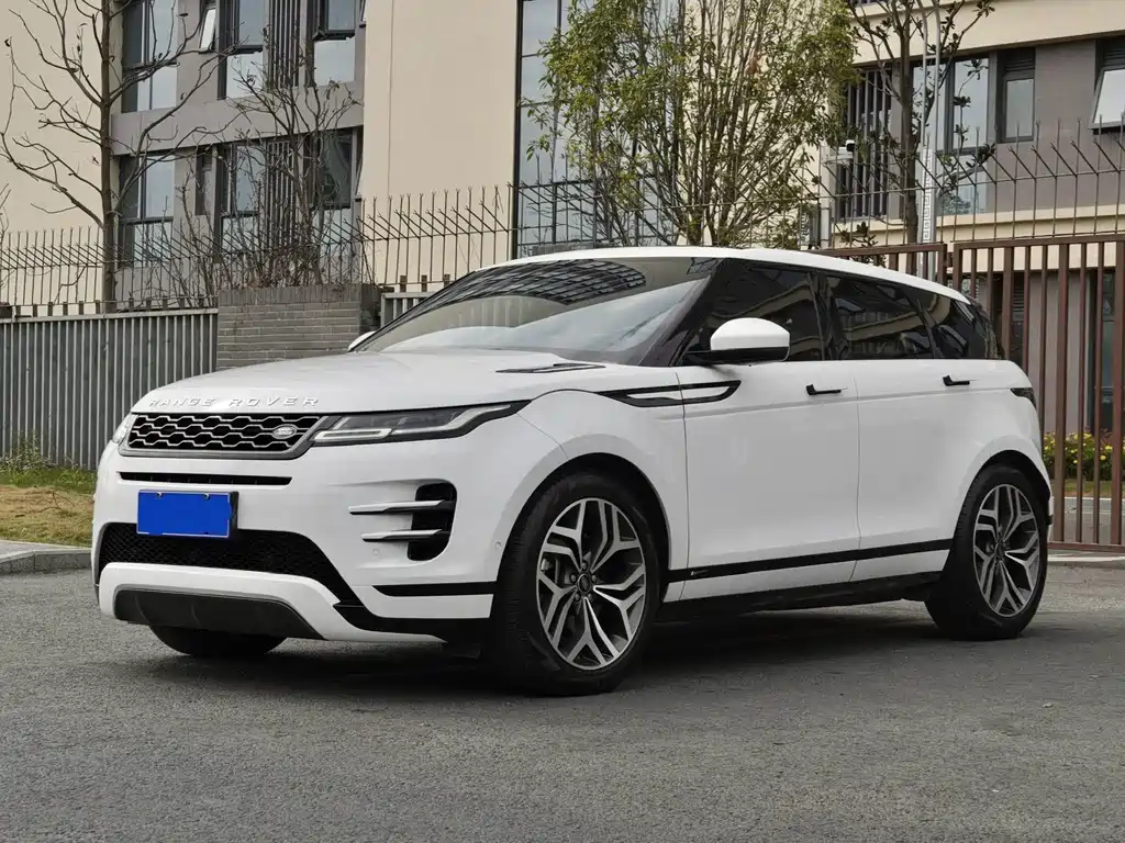 Land Rover Evoque 2021 — фото 1