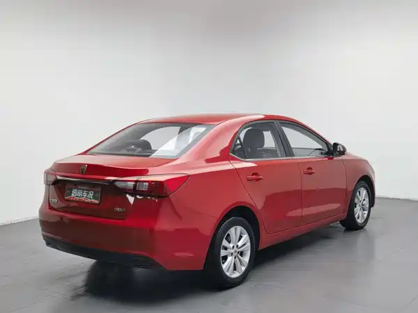 Roewe 360 2015