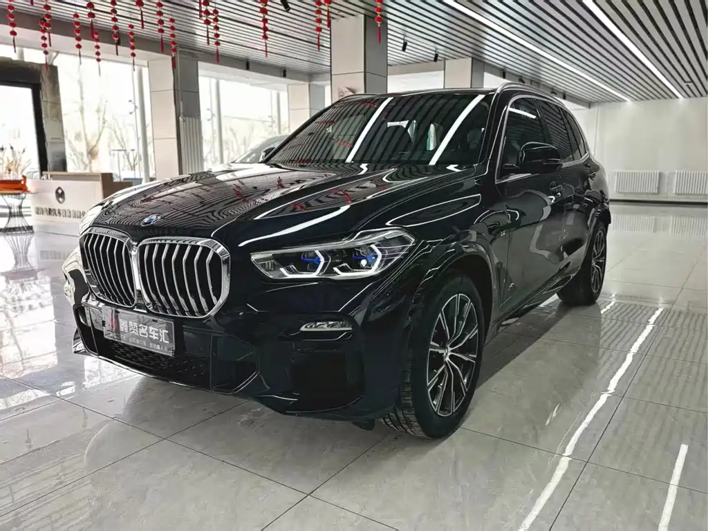 BMW X5 2020 — фото 1