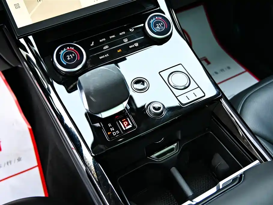 Land Rover Sport 2022 — фото 16