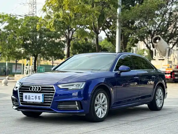 Audi A4L 2019